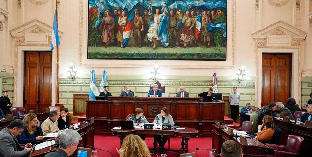Súper jueves en la Legislatura santafesina: Asamblea, presupuesto y tributaria