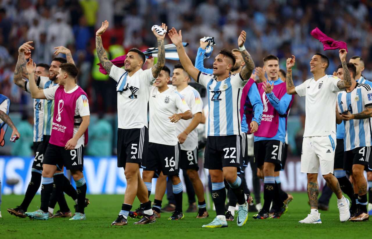 Argentina derrotó a Australia y ahora irá frente a Países Bajos en los cuartos de final