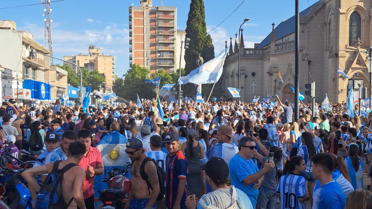 La ilusión que nos condena: Argentina es finalista y celebra todo un país