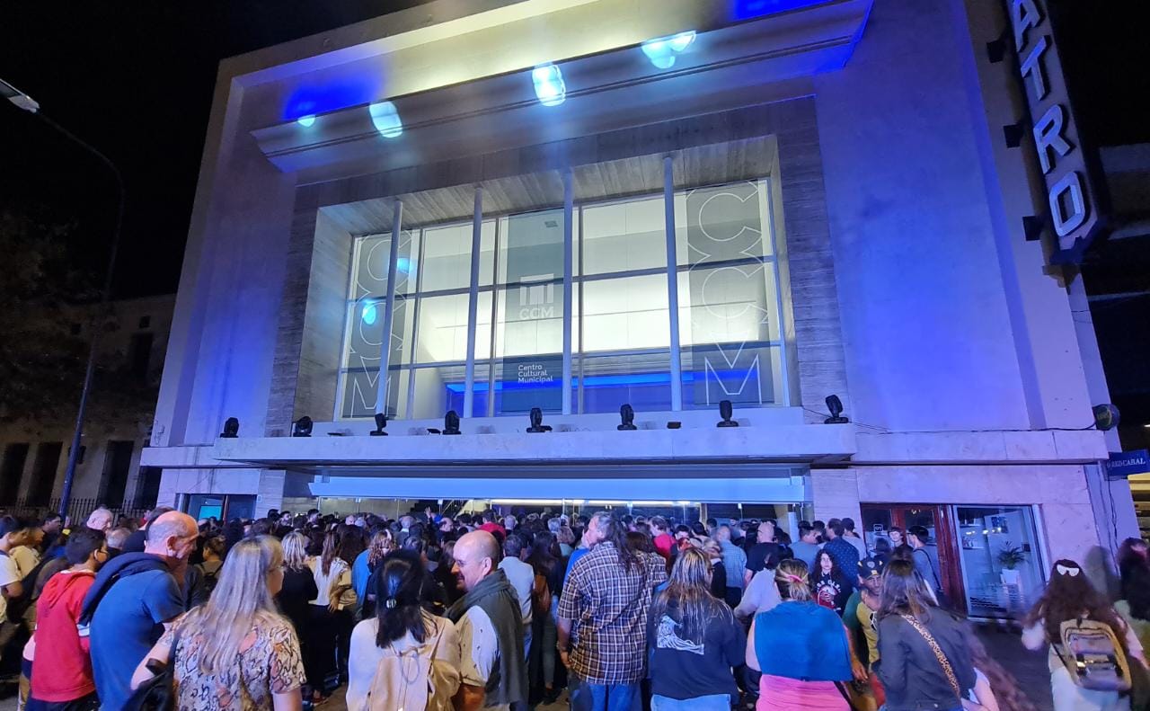 Acto en homenaje a Belgrano se traslada al Centro Cultural venadense