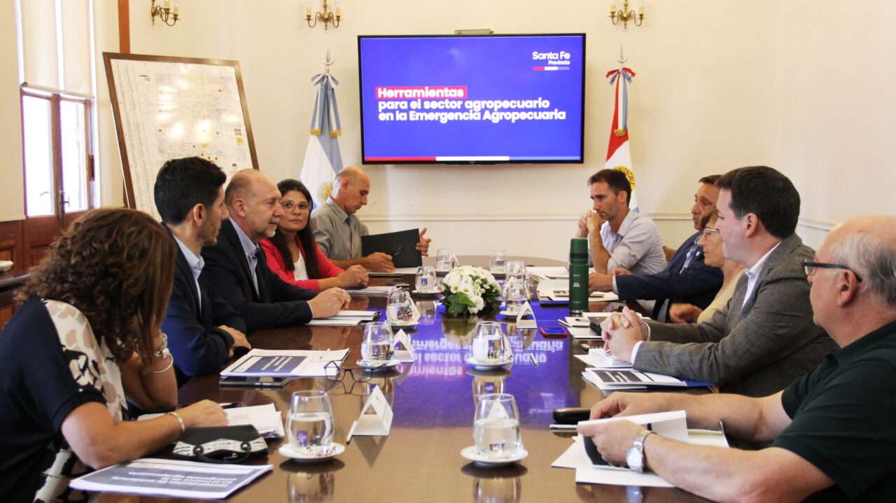 Emergencia agropecuaria: Perotti se reunió con representantes de entidades