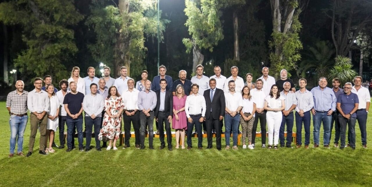 Massa estuvo con De Pedro, Kicillof y Máximo: negó candidatura presidencial mientras sea ministro