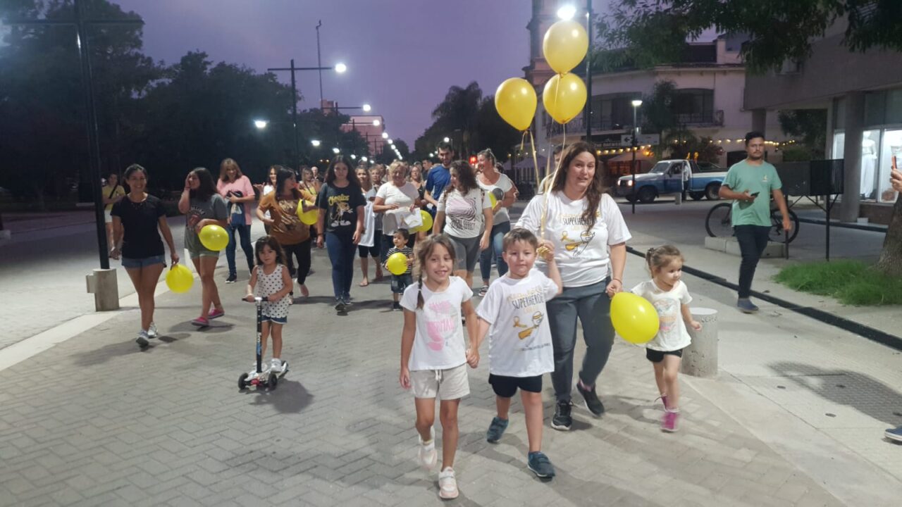 Marcha por el día internacional del cáncer infantil