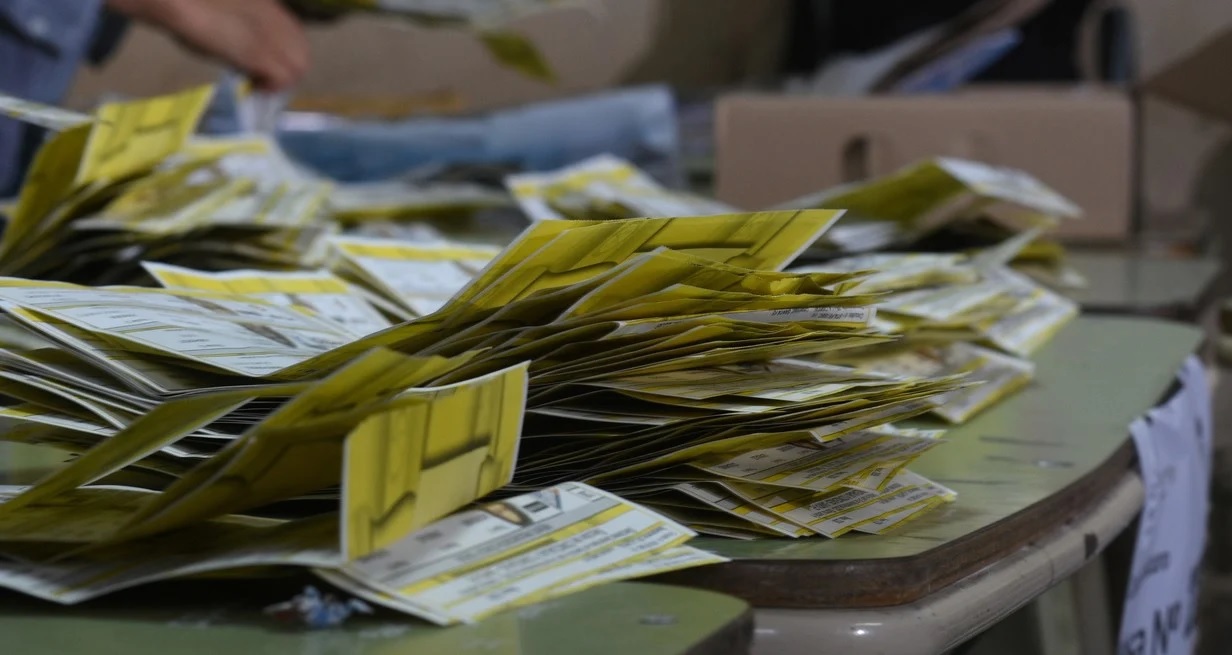 Hay 50 partidos con reconocimiento electoral para participar en las elecciones de Santa Fe
