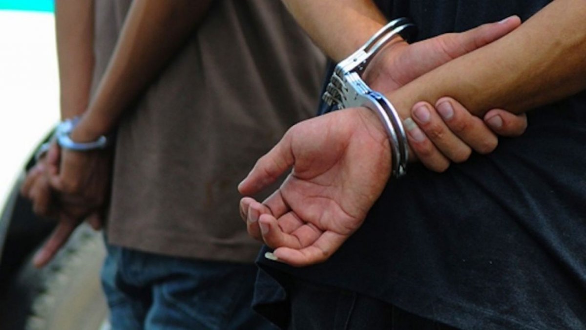 Tres masculinos fueron detenidos por tratar de ingresar a una vivienda de Venado Tuerto