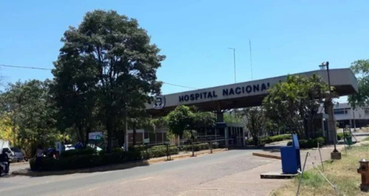 Chikungunya en Paraguay: dio a luz en el pasillo del hospital porque faltan médicos y camas