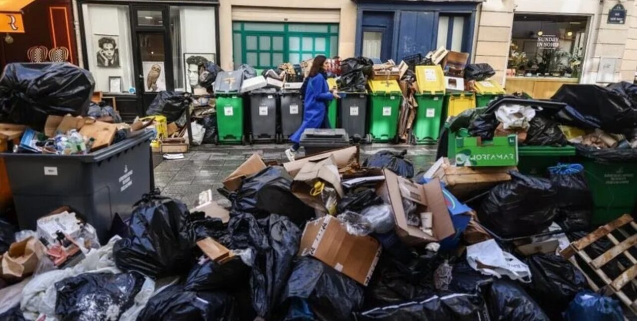 Las calles de París, repletas de basura en protesta por la reforma jubilatoria de Macron