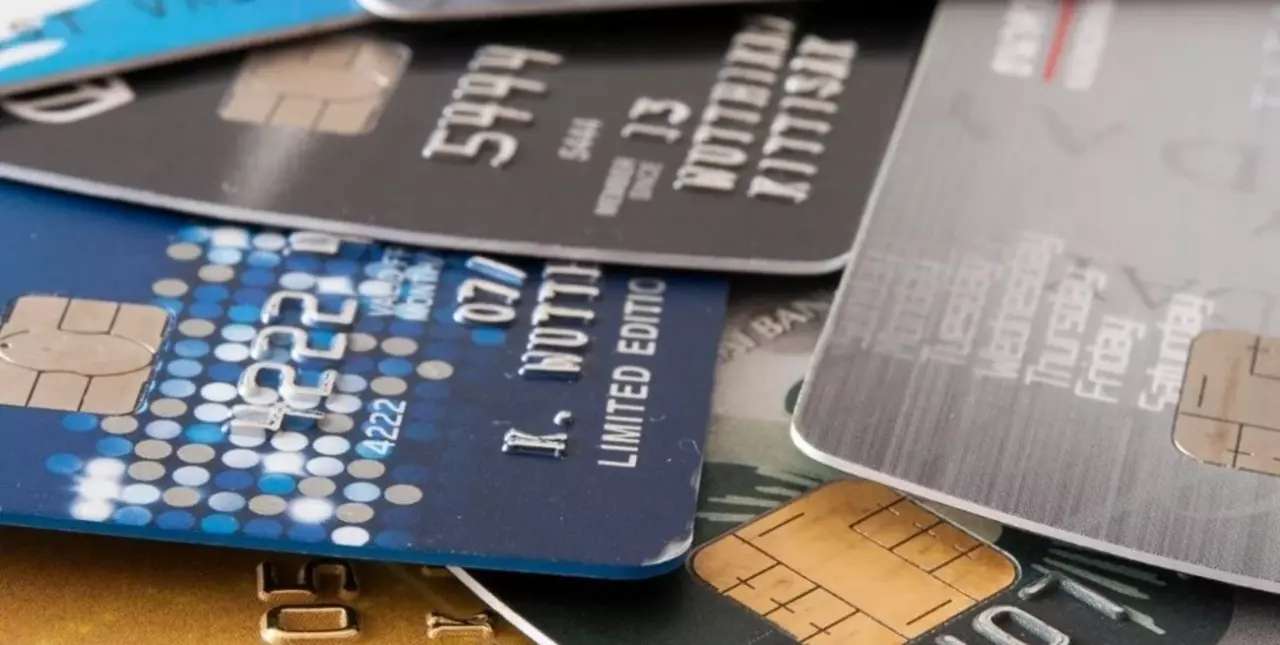 Filtran datos de más de dos millones de tarjetas de crédito y débito en internet