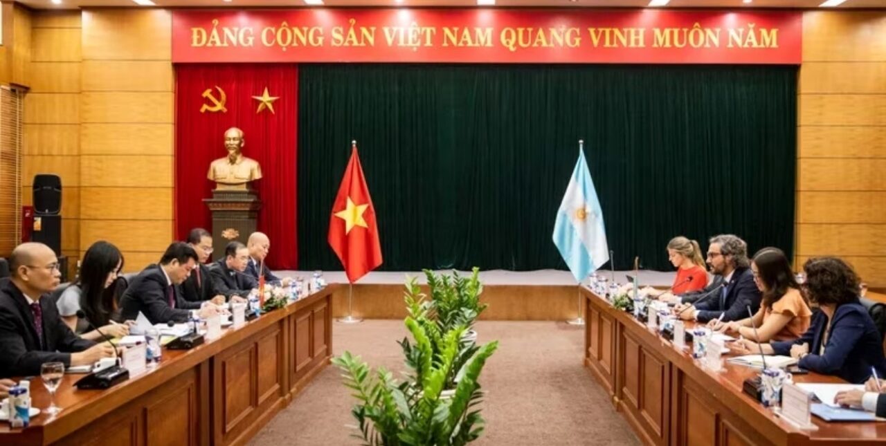 Alberto Fernández y Omar Perotti recibirán al presidente del parlamento de Vietnam