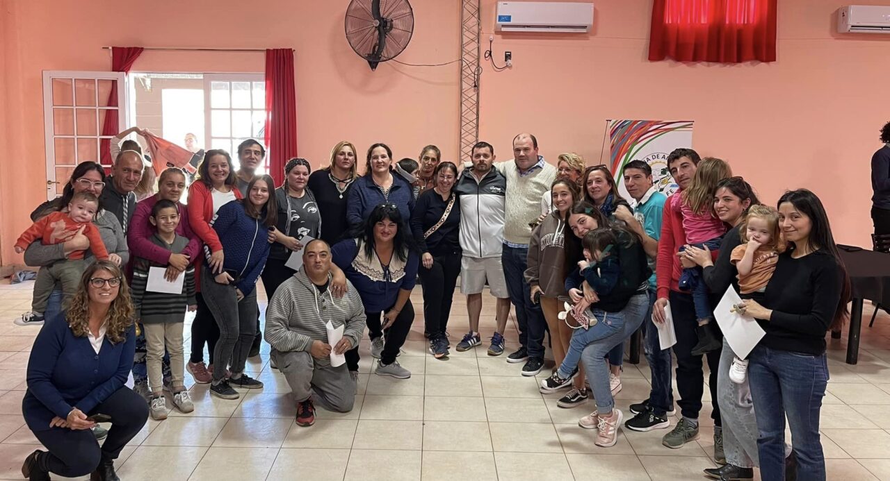 Catorce familias de Amenábar camino a cumplir el sueño de la casa propia