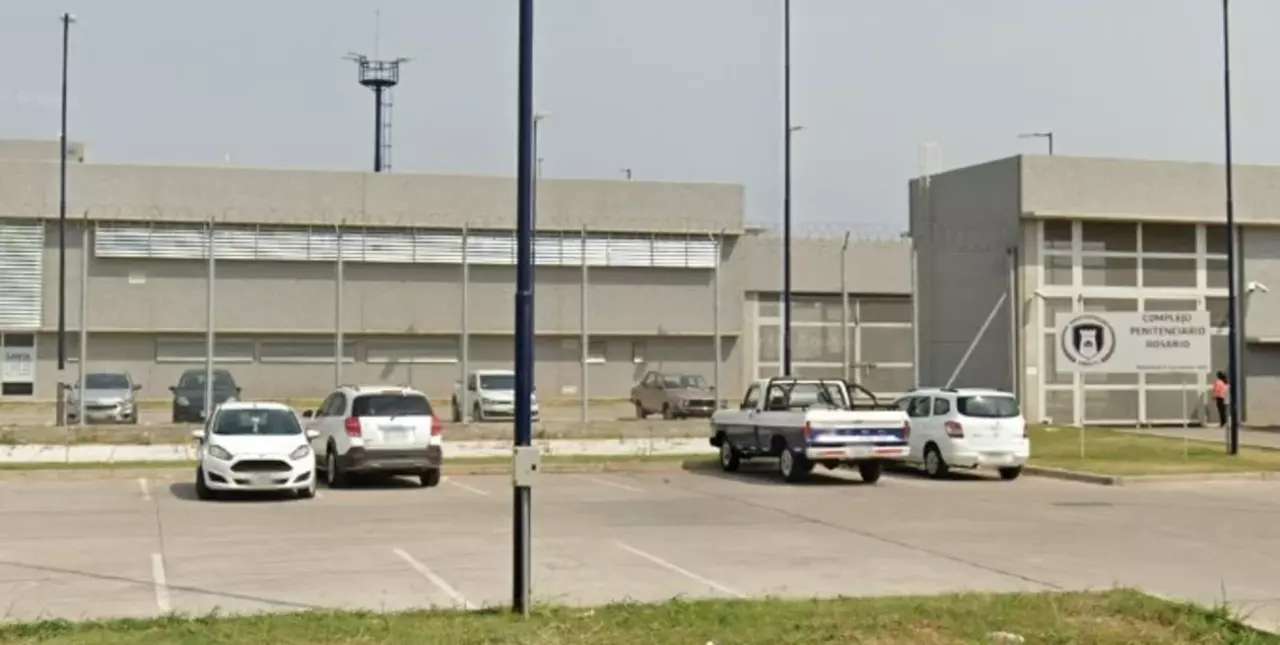 Rosario: balean el complejo penitenciario de zona oeste y una seccional