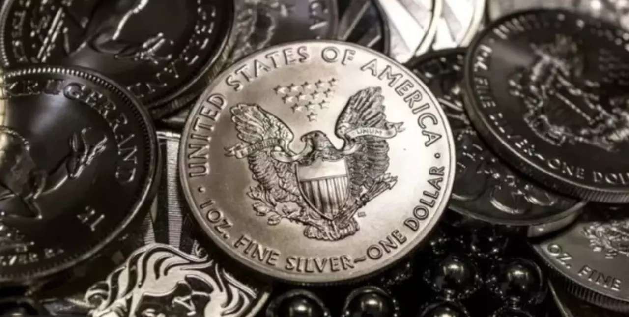 Proponen que Estados Unidos acuñe una moneda de platino para evitar el default