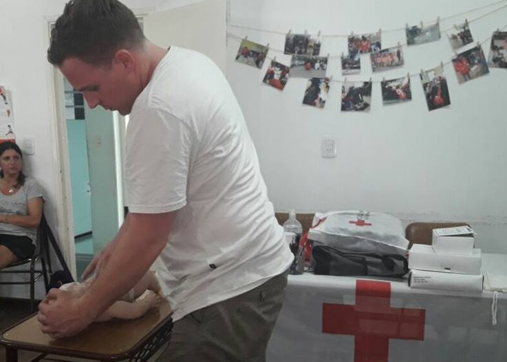 Cruz Roja Venado Tuerto invita a capacitarse en RCP y uso de DEA
