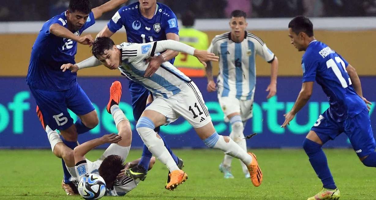 Mundial sub-20: Argentina superó a Uzbekistán en el debutt