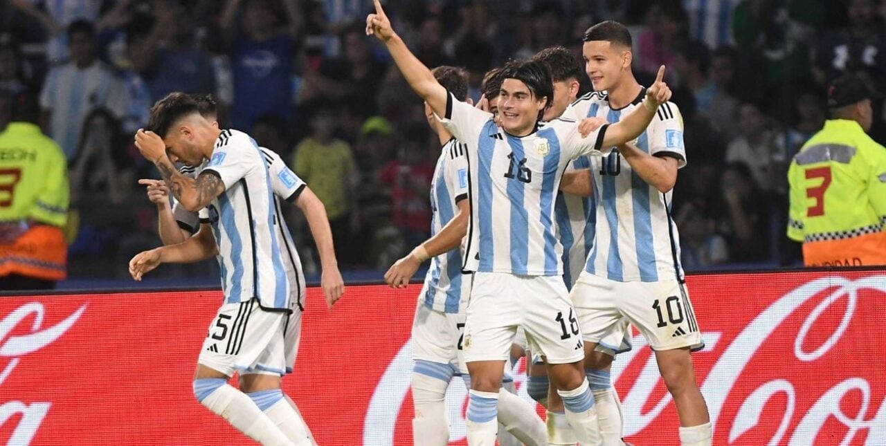Argentina buscará terminar como líder de su zona ante Nueva Zelanda