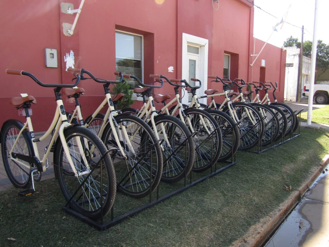 María Teresa implementa sistema para adquirir bicicletas a precios accesibles
