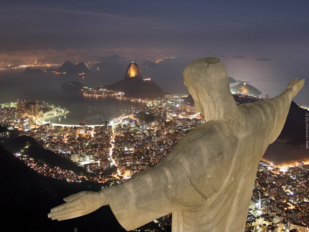 La curiosa historia del argentino que vive dentro del Cristo Redentor en Río de Janeiro