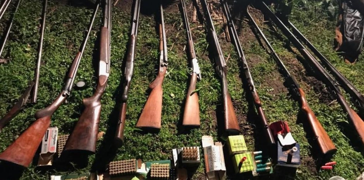 Roban una importante cantidad de armas en una vivienda de San Eduardo