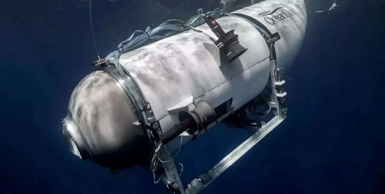 Rescatistas detectaron “sonidos de golpes” debajo del agua donde desapareció el submarino
