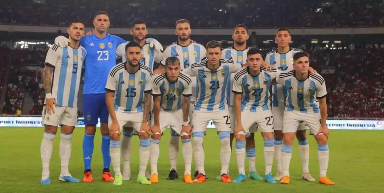 En el cierre de su gira por Asia, Argentina derrotó 2 a 0 a Indonesia