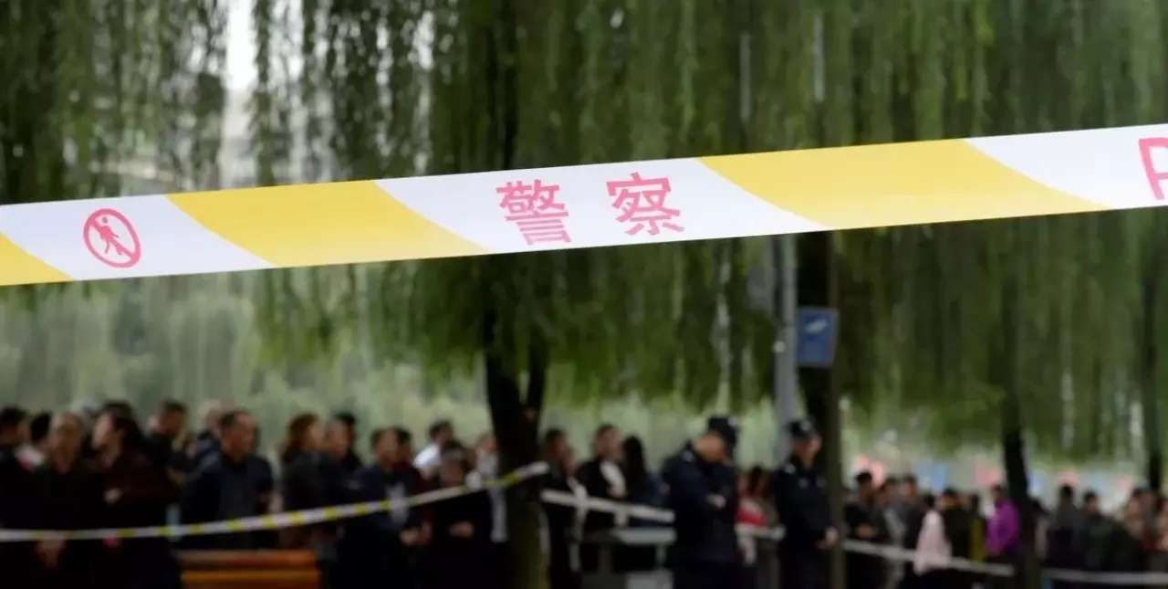 China: un hombre mató a seis personas en una guardería