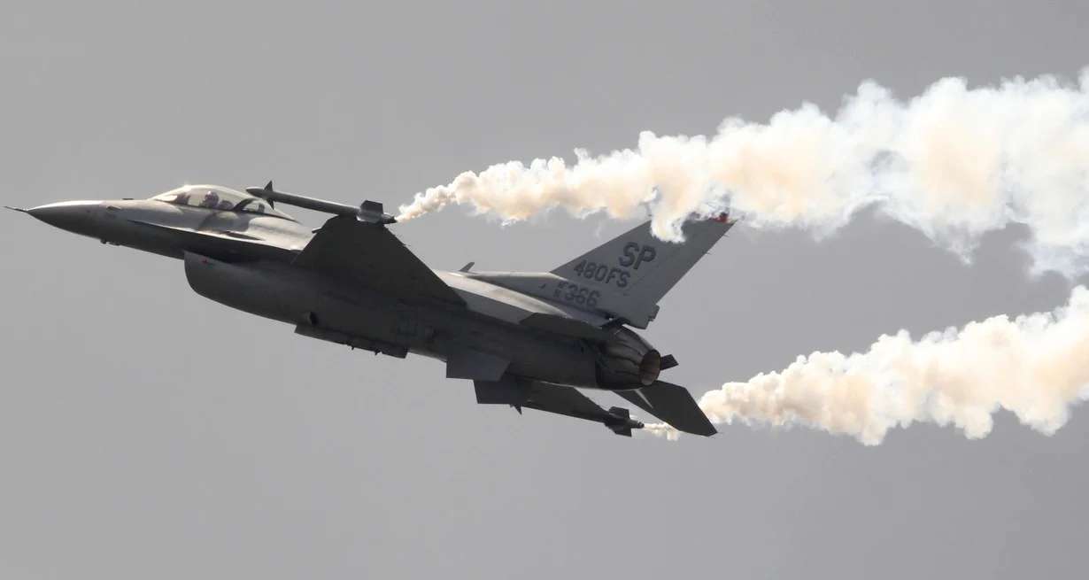 F-16 daneses: cómo son los aviones que EE.UU. busca imponer a Argentina por sobre los asiáticos