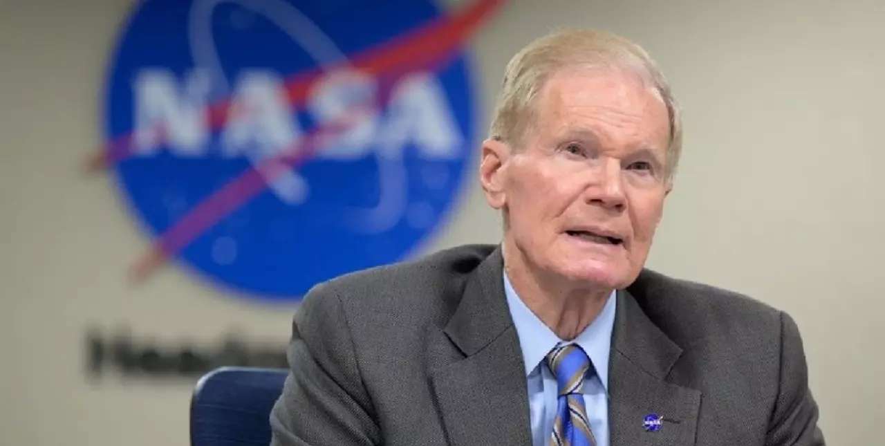 El director de la NASA llega a la Argentina y será recibido por Alberto Fernández