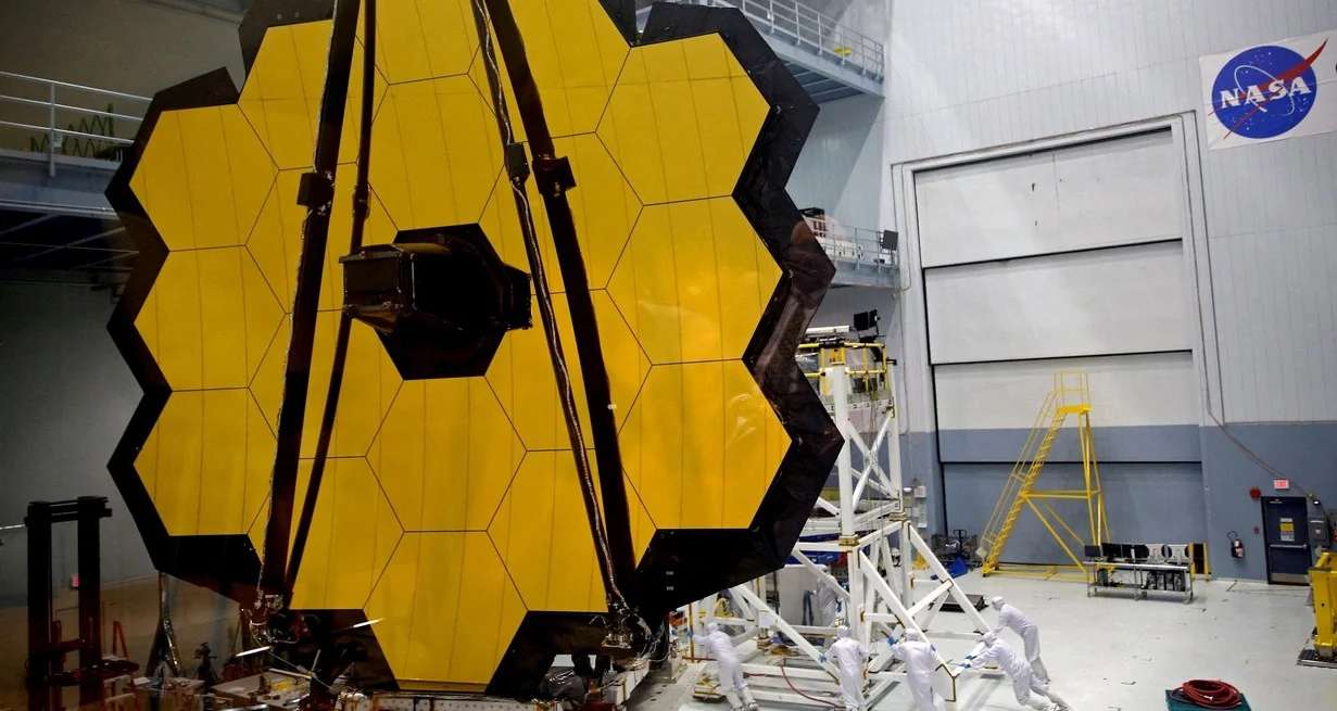 “El Gordo” y “La Flaca”: el telescopio espacial James Webb revela dos nuevas galaxias