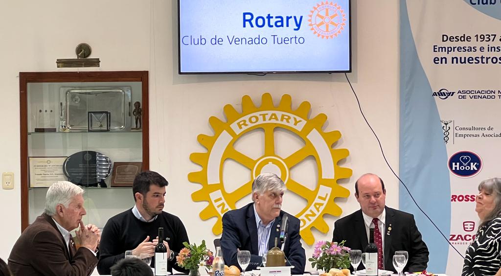 Cambio de liderazgo en el Rotary Club de Venado Tuerto