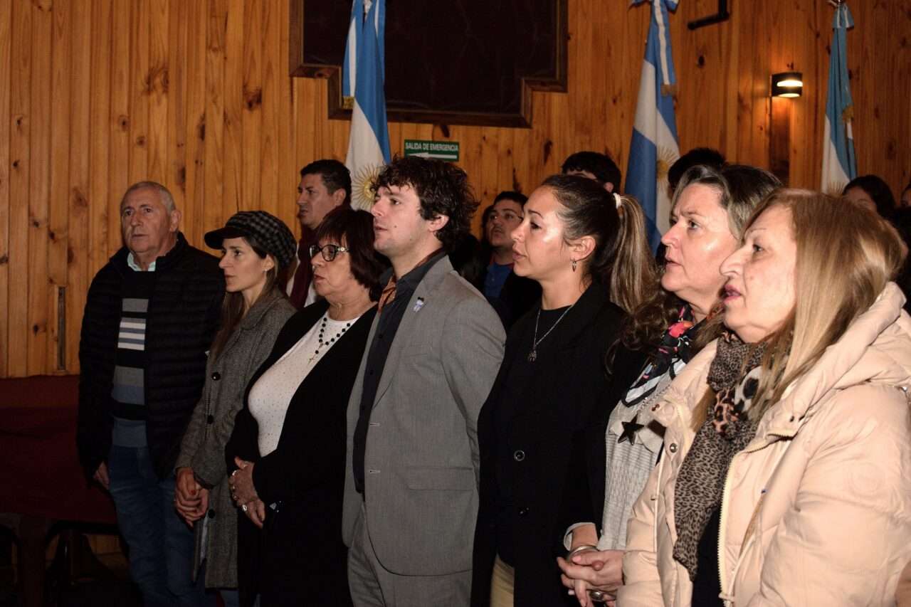 Teodelina celebró el 9 de Julio con un acto en el Complejo Cultural “Gutiérez Martín”