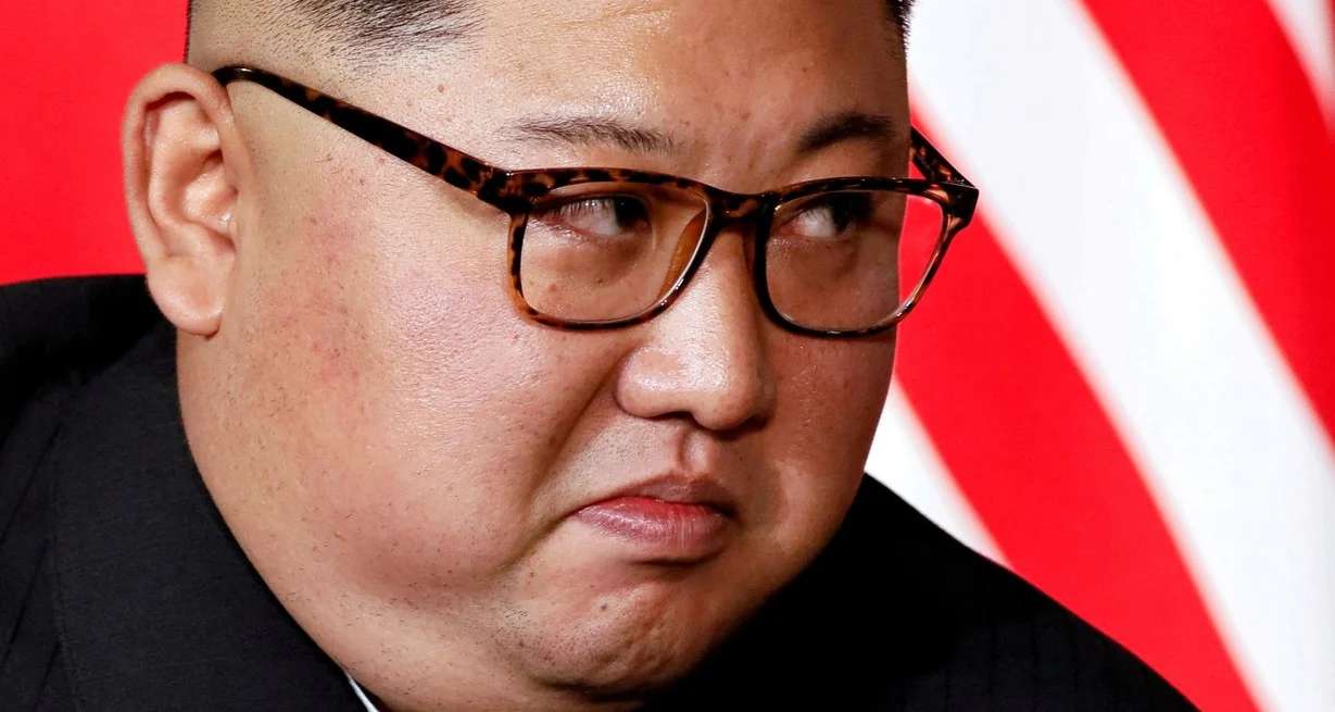 Kim Jong-un visitó dos fábricas de armas ante un nuevo ejercicio militar de Estados Unidos y Corea del Sur