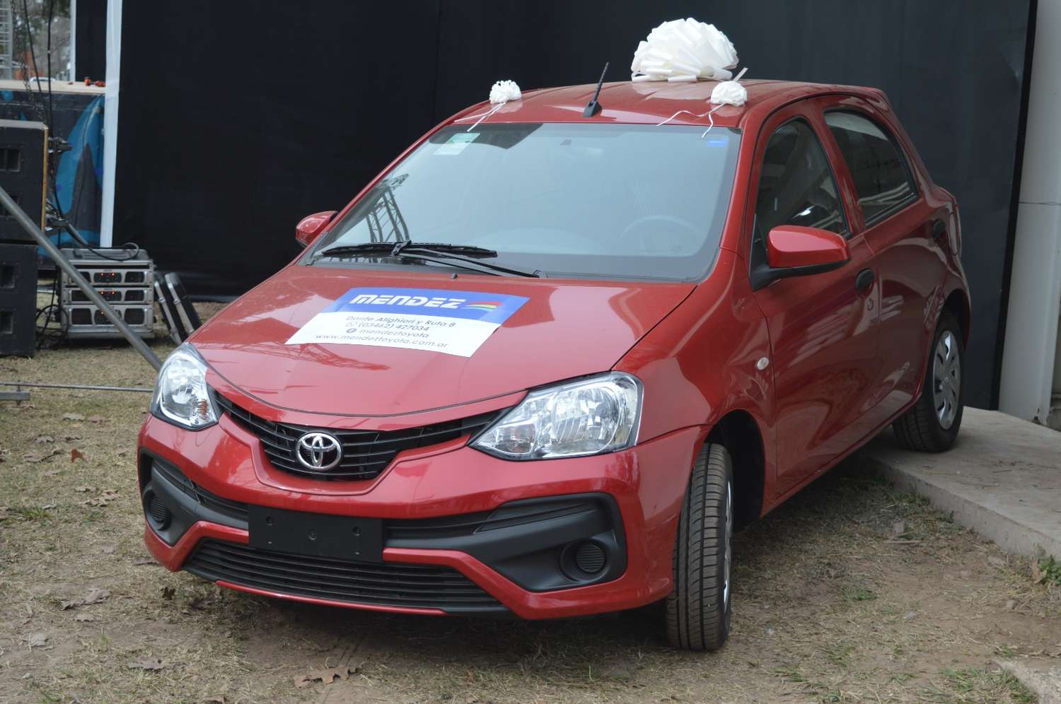 El Toyota Etios 0 Km, una de las atracciones de la ExpoVenado 2023.