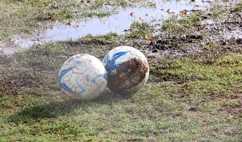 El arranque del fútbol femenino, postergado por la lluvia