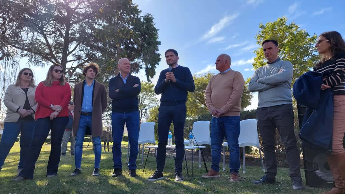 Pullaro, Enrico y Orciani apoyan al candidato Jorge Raverta