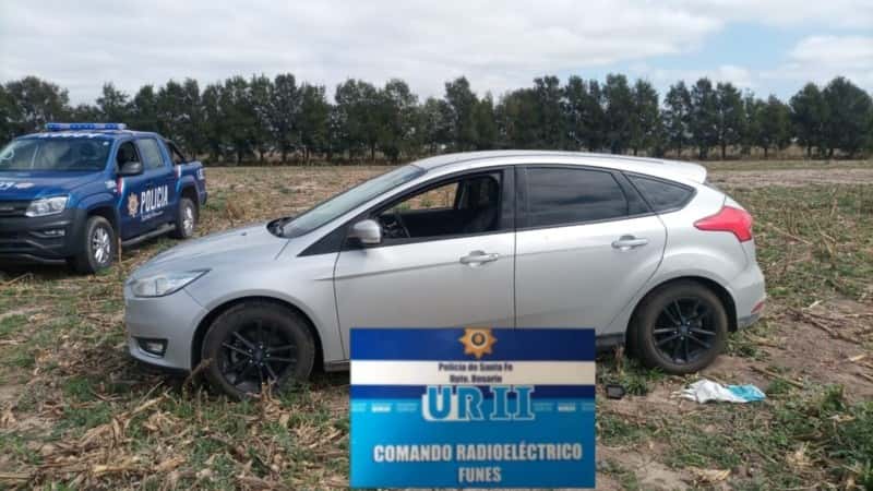 Hallaron el vehículo que había sido robado tras maniatar a una familia de Cañada de Gómez