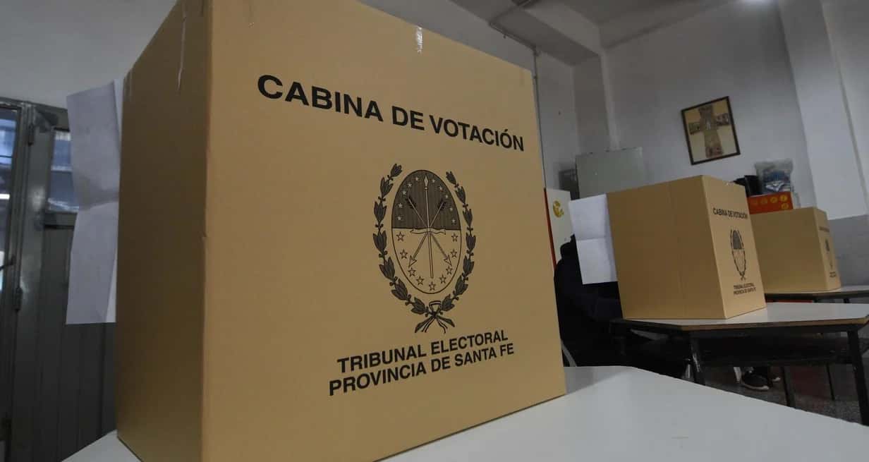 La Dirección Nacional Electoral probó el sistema de recuento de votos