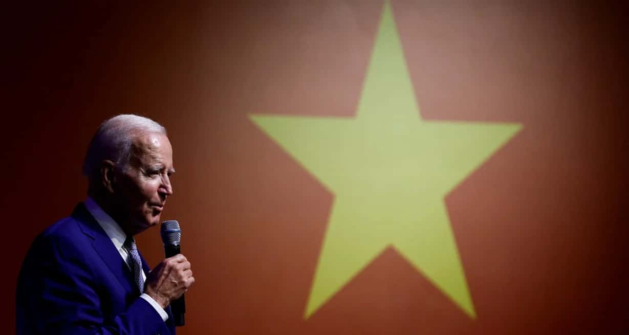 Joe Biden en conferencia de prensa en Hanoi, Vietnam.