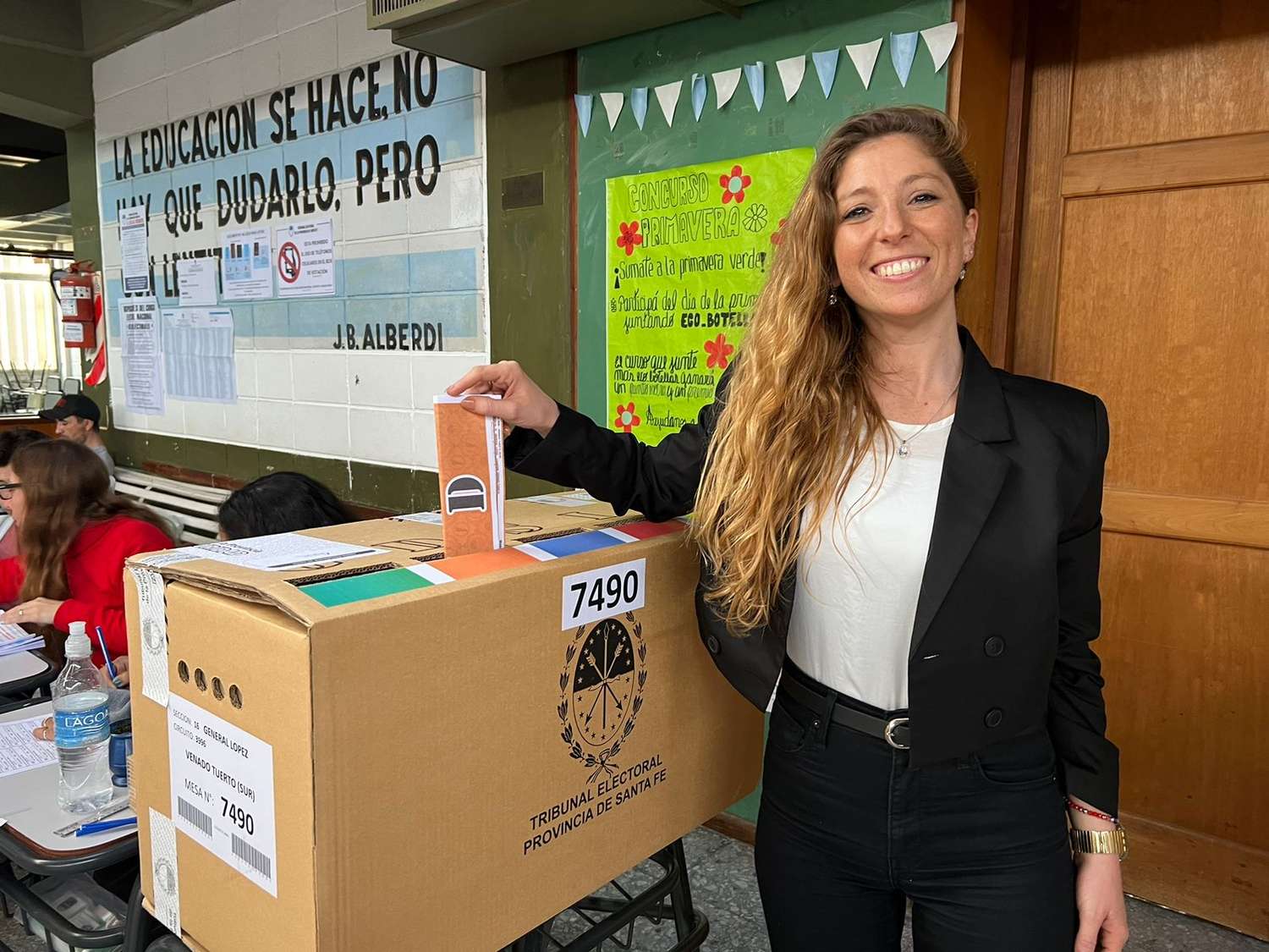 Sofía Galnares emitió su voto y expresó su confianza por todo lo trabajado.