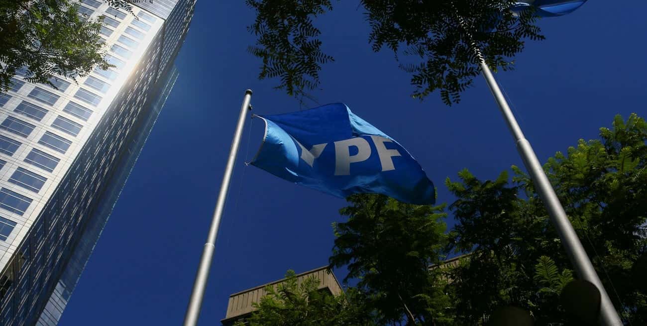 El Gobierno argentino propone pagar 15.100 millones de dólares al estudio que ganó el juicio por YPF