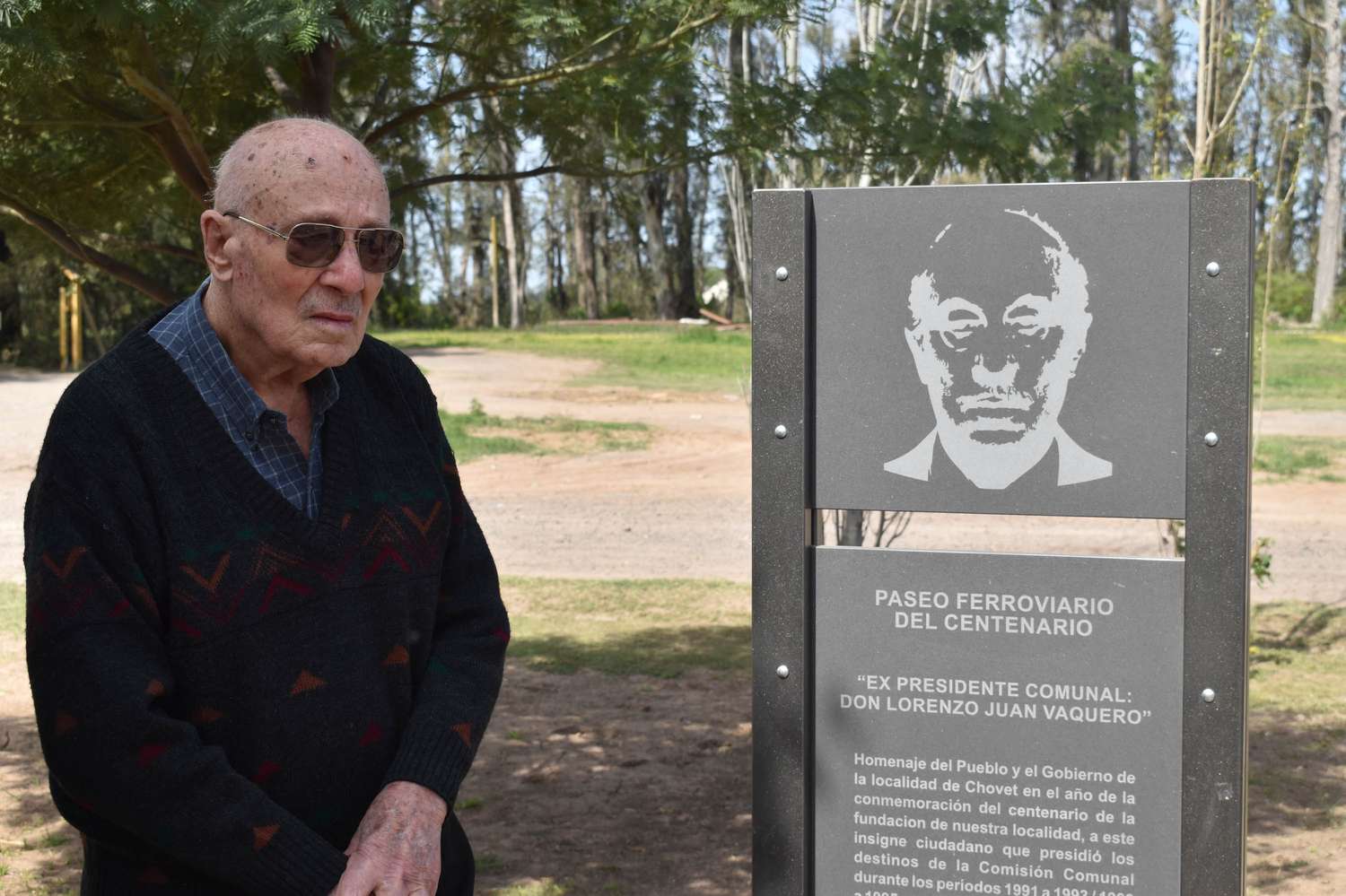 Un homenaje bien merecido. Lorenzo Vaquero, presente en la inauguración del paseo que lleva su nombre