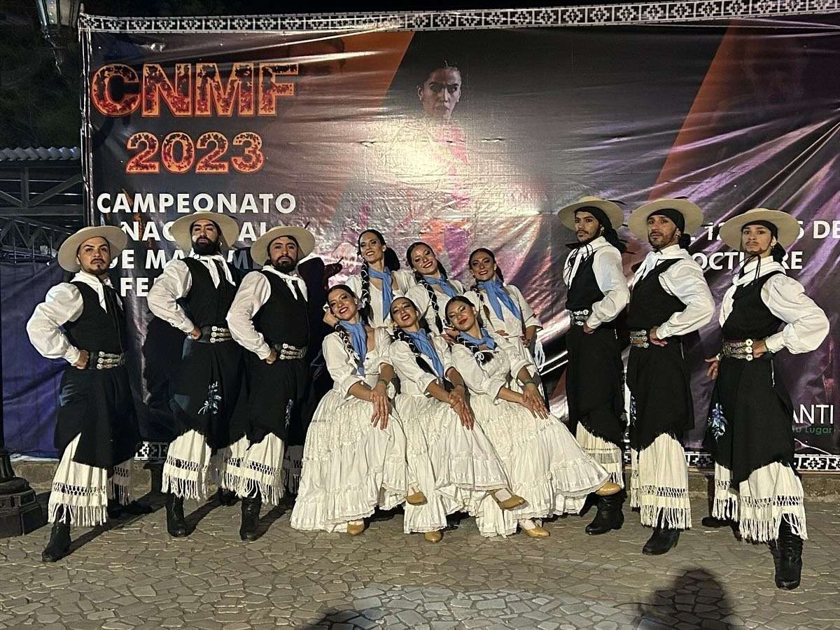 Gran actuación del Cuerpo Folclórico Municipal en Campeonato Nacional