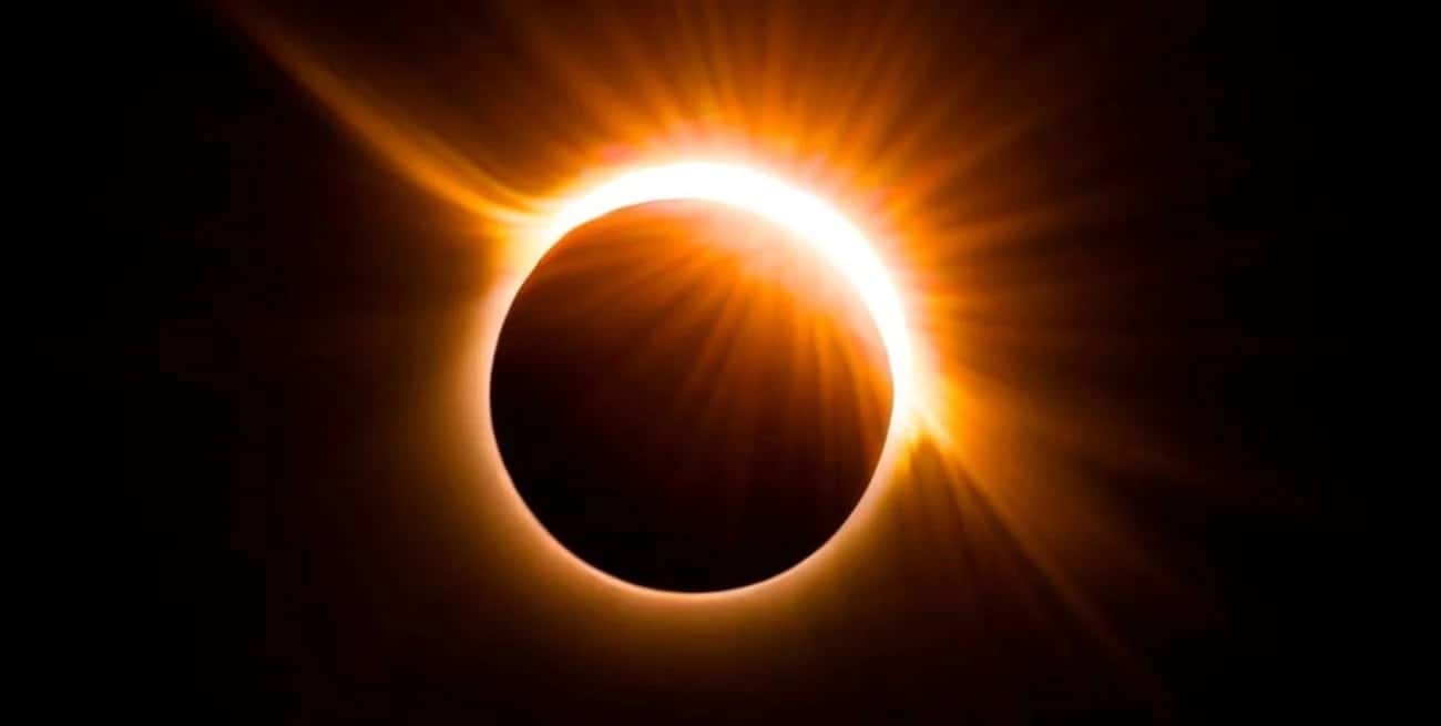 Imagen ilustrativa. Eclipse solar anular.