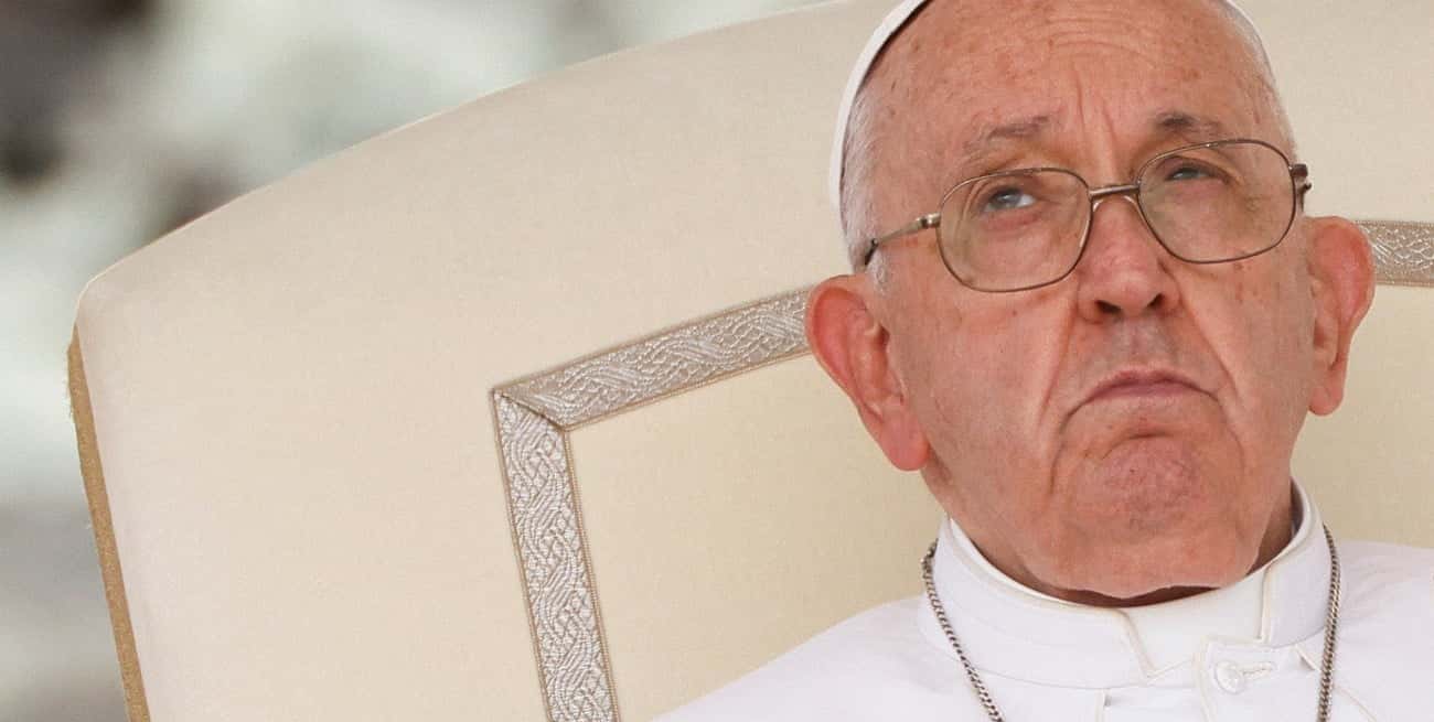El Papa Francisco asiste al servicio de oración de Vísperas para celebrar la conversión de San Pablo.