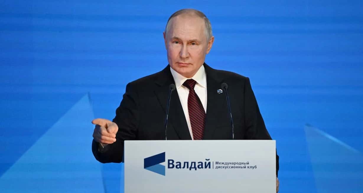 Putin asegura que Rusia tiene la misión de construir "un nuevo mundo"