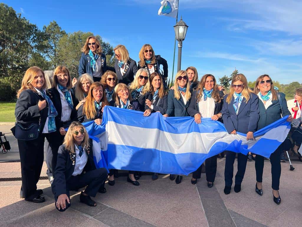 Venadenses en la delegación argentina campeona del Sudamericano de golf