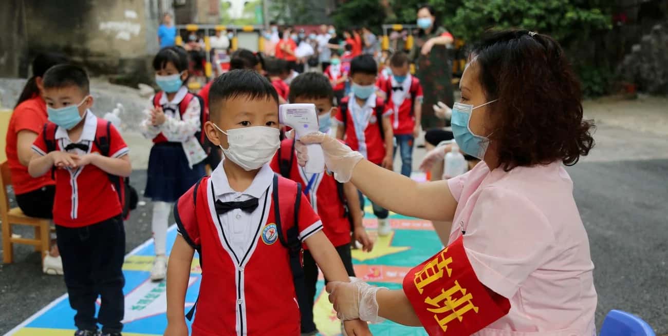 La OMS alerta en China por el aumento de enfermedades respiratorias en niños