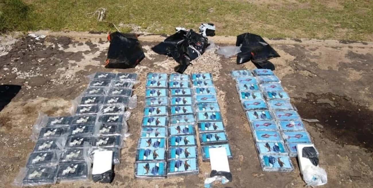 Prefectura secuestró millonario cargamento de cocaína en Rosario y Arroyo Seco