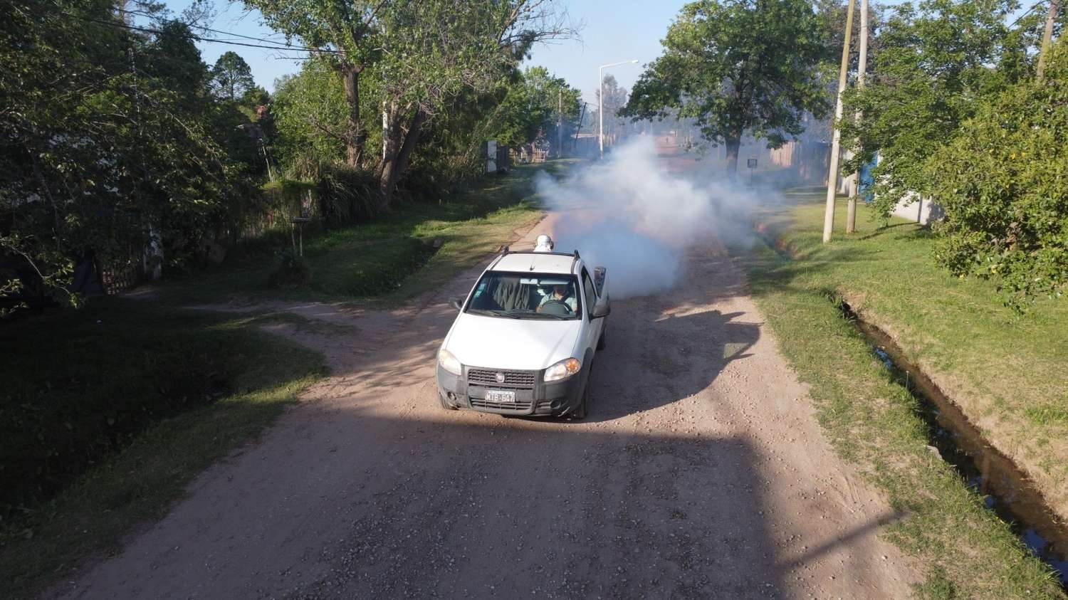 Control de mosquitos con fumigación terrestre en Venado Tuerto