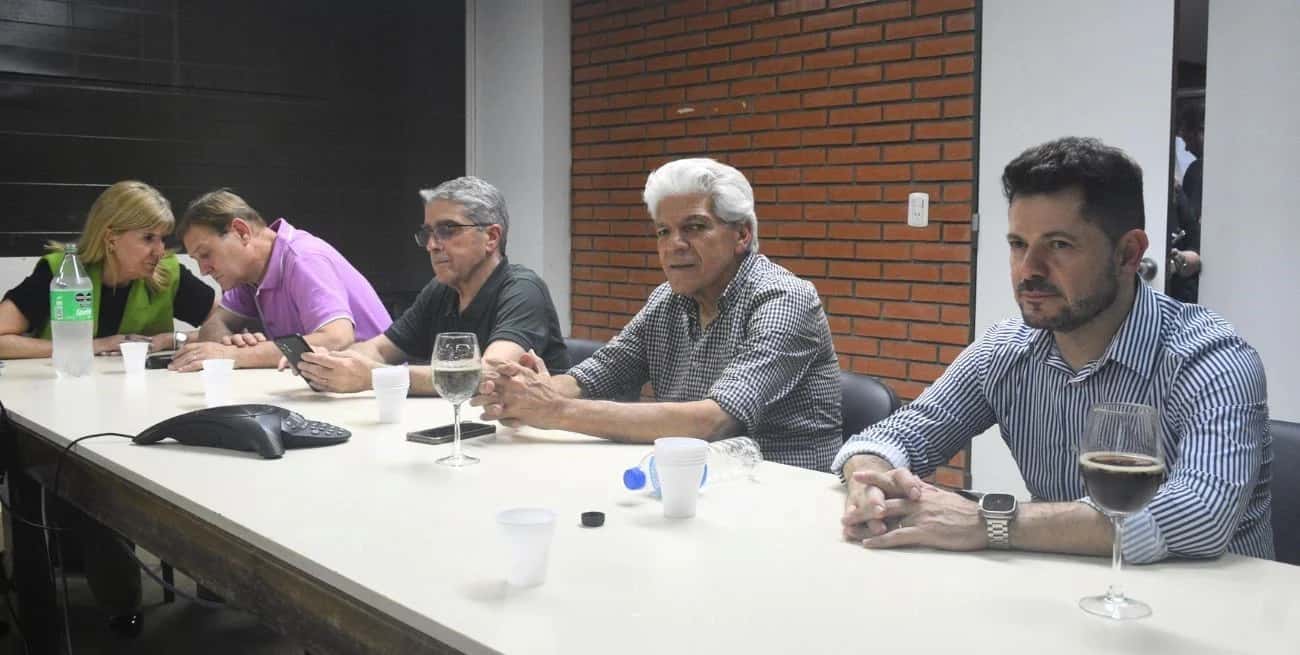 Massa cerró su agenda en Santa Fe junto a senadores provinciales del PJ