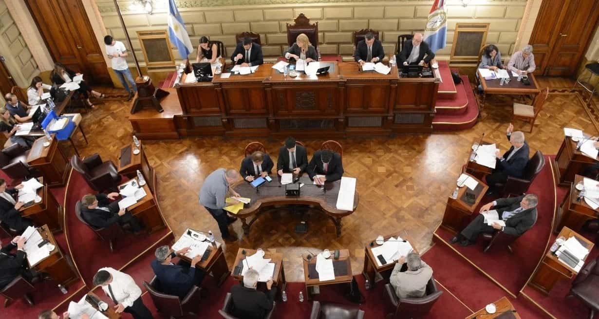 El Senado votó la Ley de Ministerios y el Código Procesal Penal Juvenil de la provincia de Santa Fe